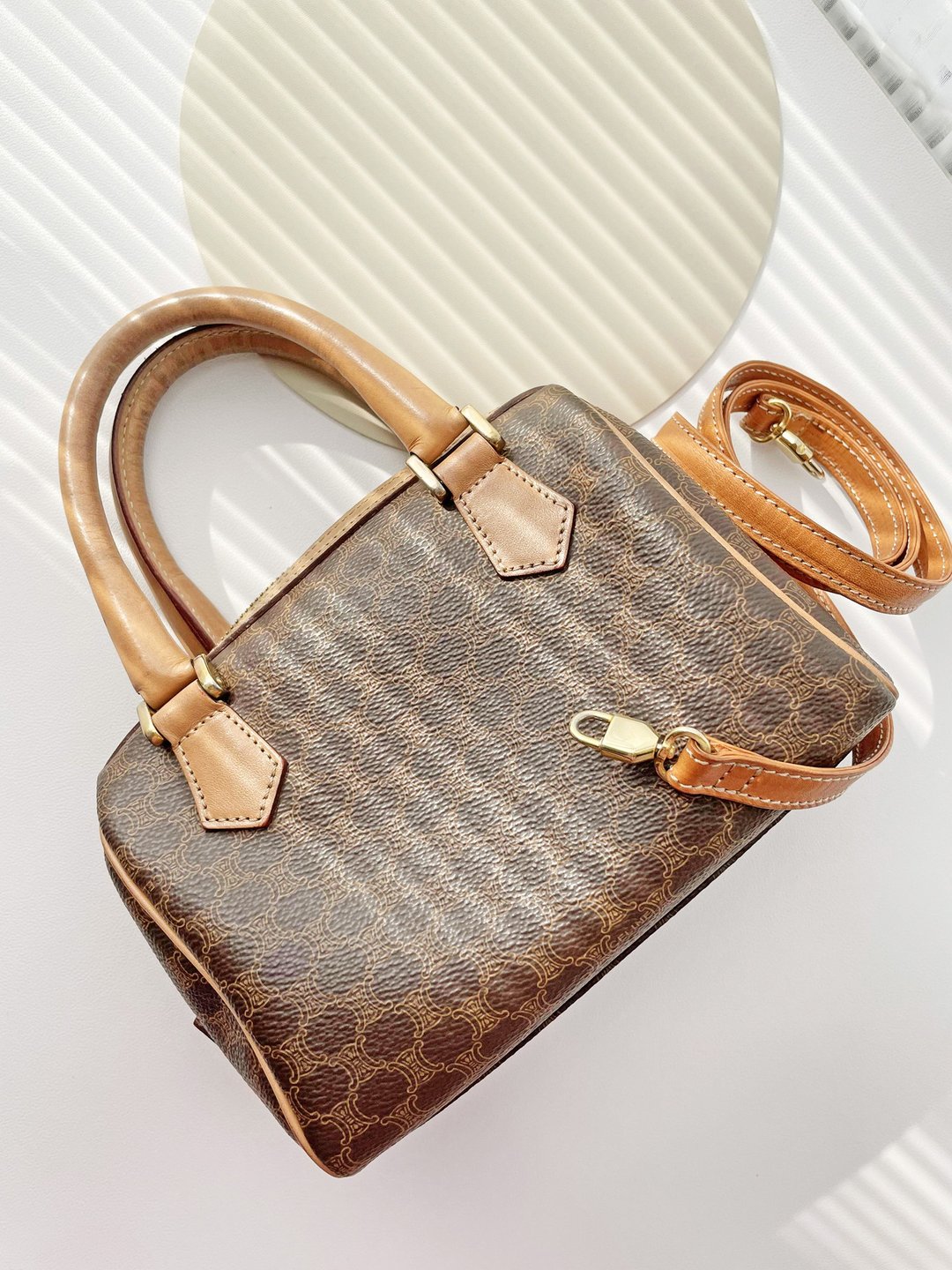 中古包 CELINE 棕啡老花 迷你波士顿包 单肩包斜背包斜挎包手拿包 - 侧背包/斜挎包 - 防水材质 咖啡色