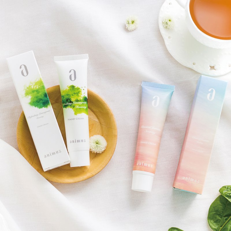 9.5折《护手小霜组》人气护手霜40ml X 5 - 经典茉莉 焕新柠檬草 任选 - 沐浴用品 - 其他材质 多色