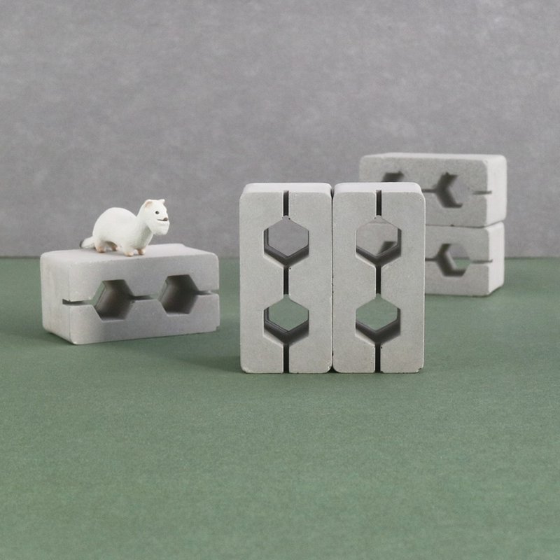 独家设计【迷你水泥空心砖】方形六入一组 - 摆饰 - 水泥 