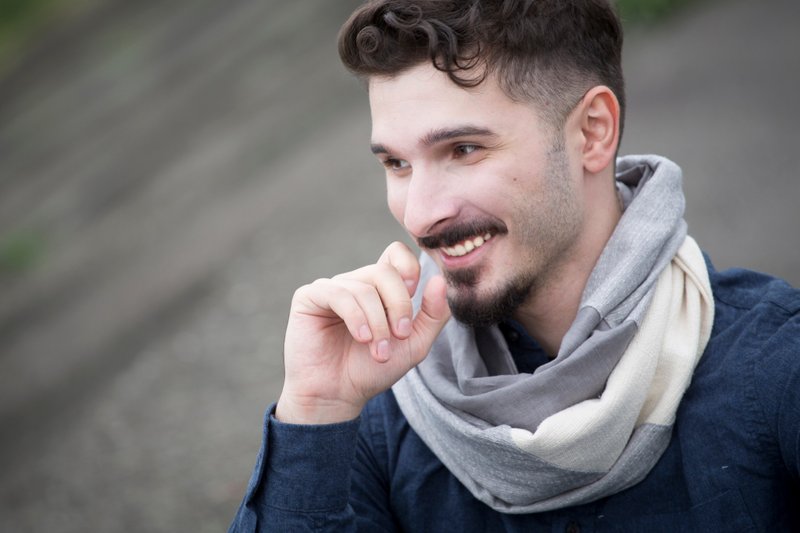 灰色 成人围脖 微寒冬季厚款 保加利亚纯棉纺织布料 / 围巾 - 围巾/披肩 - 棉．麻 灰色