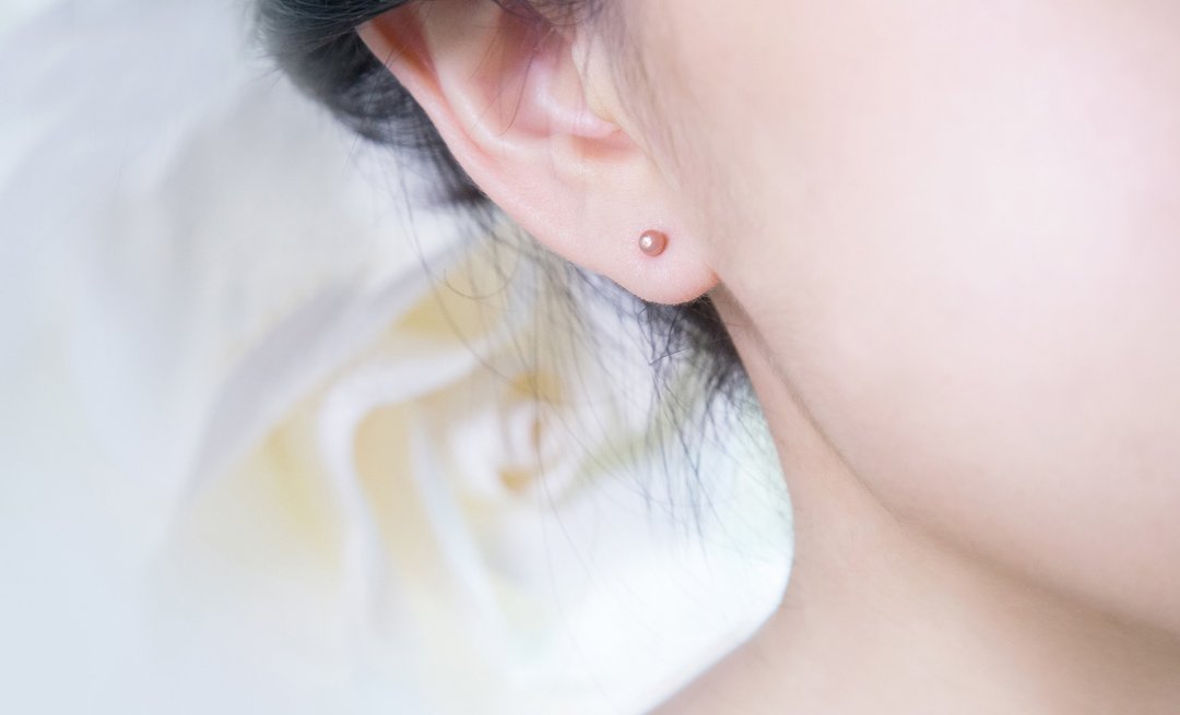 Vapor Earrings (Silver) - 耳环/耳夹 - 其他金属 红色