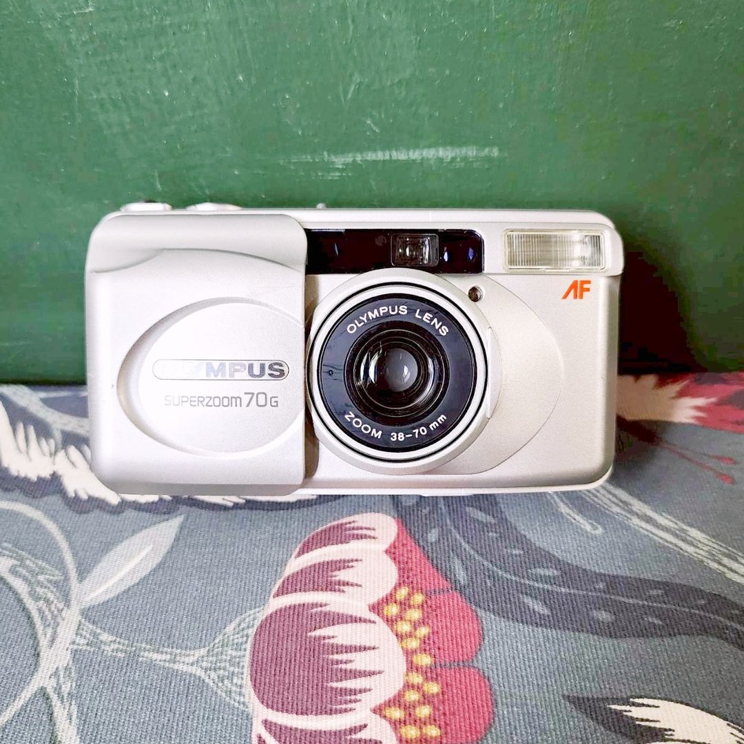 专业相机店 OLYMPUS SUPERZOOM 70G 底片傻瓜相机 (保固 30 天) - 相机 - 其他金属 银色
