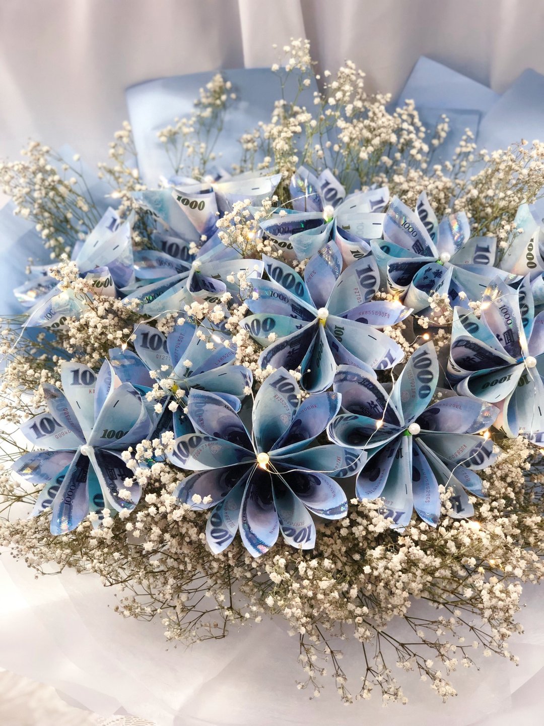 【创意花束】有钱花束 新台币花束 限自取 千钞花束 - 干燥花/捧花 - 植物．花 蓝色
