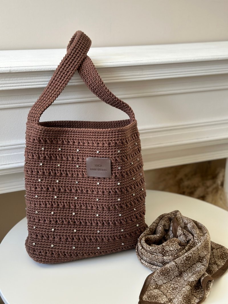 手工钩针 水桶包 手工缝钻 - 手提包/手提袋 - 棉．麻 