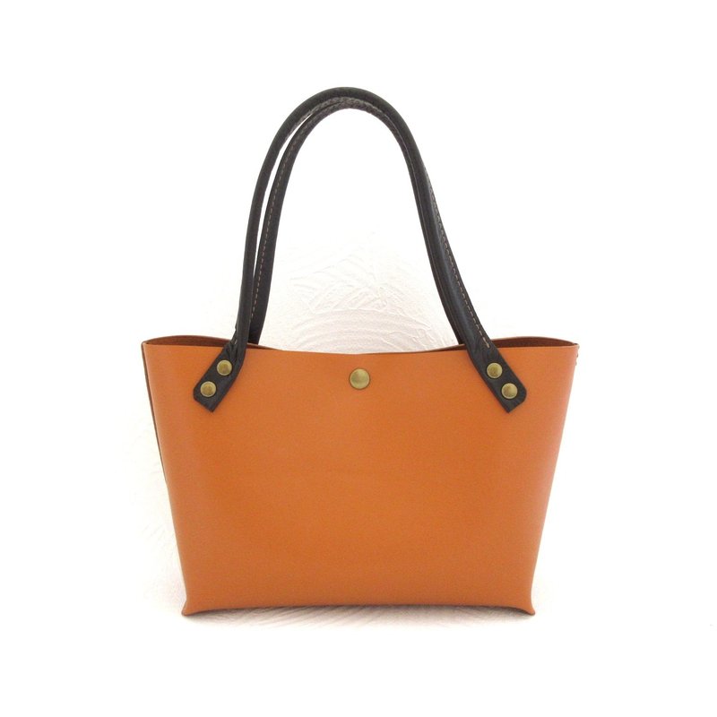 手工缝制．短版．长提把．牛皮．宽底．单皮片迷你托特包．驼棕色．0658 - 手提包/手提袋 - 真皮 咖啡色