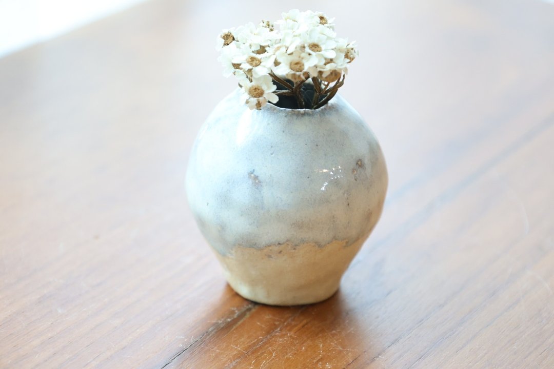 【母亲节礼物】美国进口土手捏迷你小陶壶造型干花器原土质感诧寂 - 摆饰 - 陶 卡其色