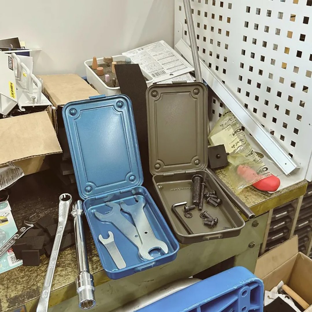 日本 TOYO 方型钢制单层收纳盒 T-152 (4 色) - 置物架/篮子 - 其他金属 多色