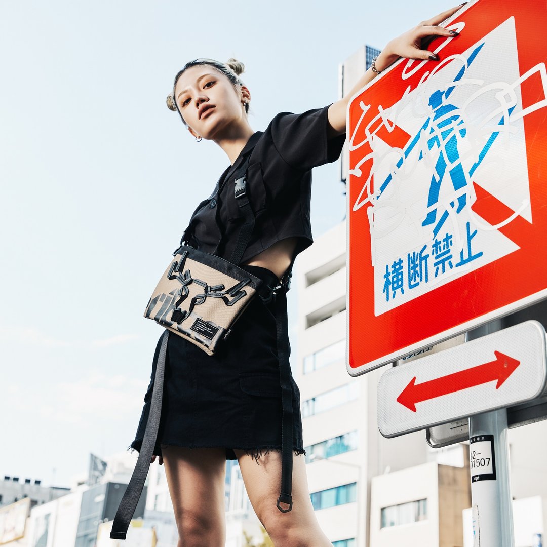 ORIBAGU 折纸包_卡其公鹿头骨 贴身小包 - 侧背包/斜挎包 - 其他人造纤维 卡其色