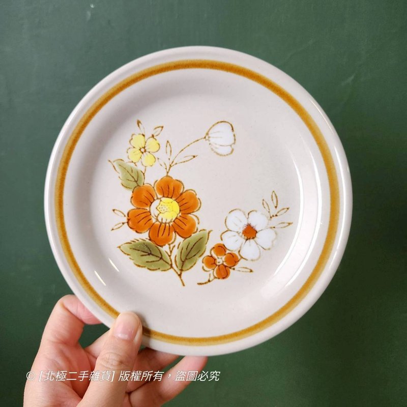 双入组日本制 mountain Wood 复古炻器餐盘 点心盘 面包盘 - 盘子/餐盘/盘架 - 瓷 咖啡色