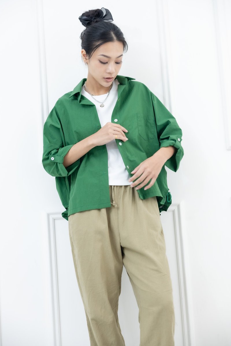 衬衫领胸前口袋下摆抽绳七分袖上衣 绿色 - 女装上衣 - 其他材质 绿色