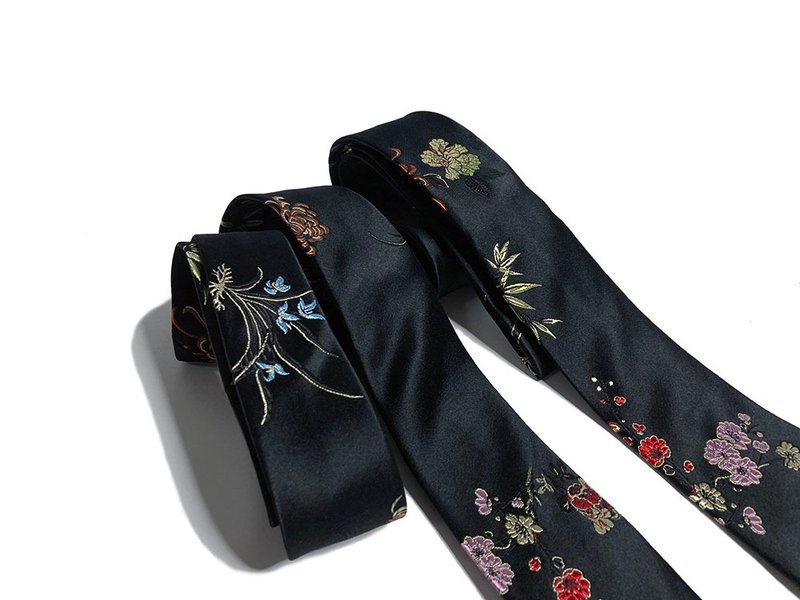 午夜 花的连动 领带 Neckties - 领结/领巾 - 其他人造纤维 黑色