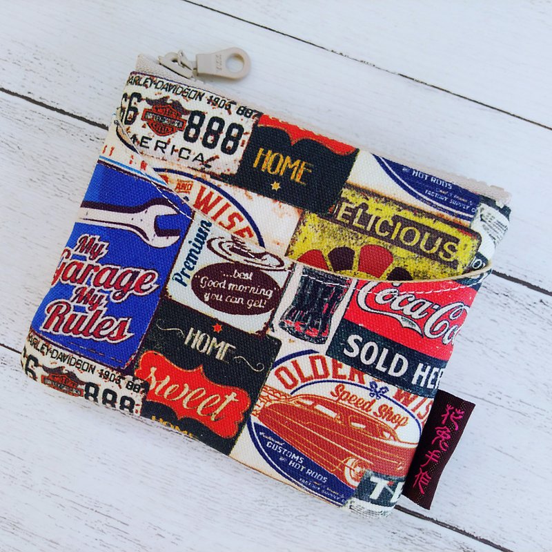 美国复古铁牌 微笑包 卡片包 零钱包 哔卡包 - 零钱包 - 棉．麻 卡其色