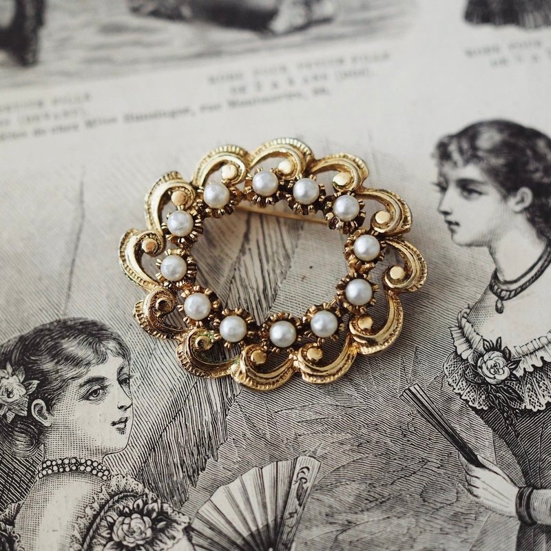 复古金色卷轴人造珍珠 环形 金属胸针 / 别针 - 胸针 - 其他金属 金色