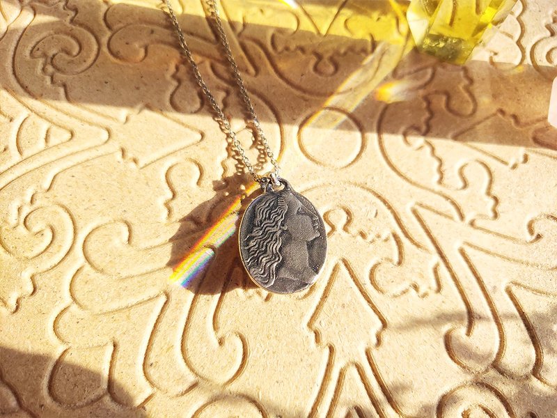 时光金币 925纯银仿旧泰银黑太阳骨干水晶项链 - 项链 - 水晶 咖啡色