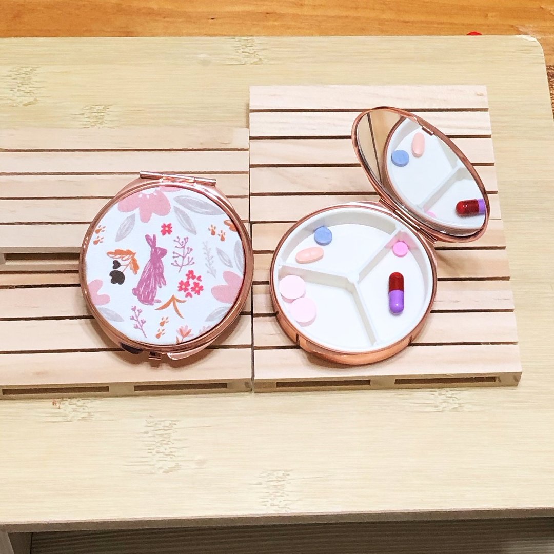 樱花兔兔B/便携式药盒.药品分格收纳盒.耳环小饰品可收纳 - 收纳用品 - 棉．麻 粉红色