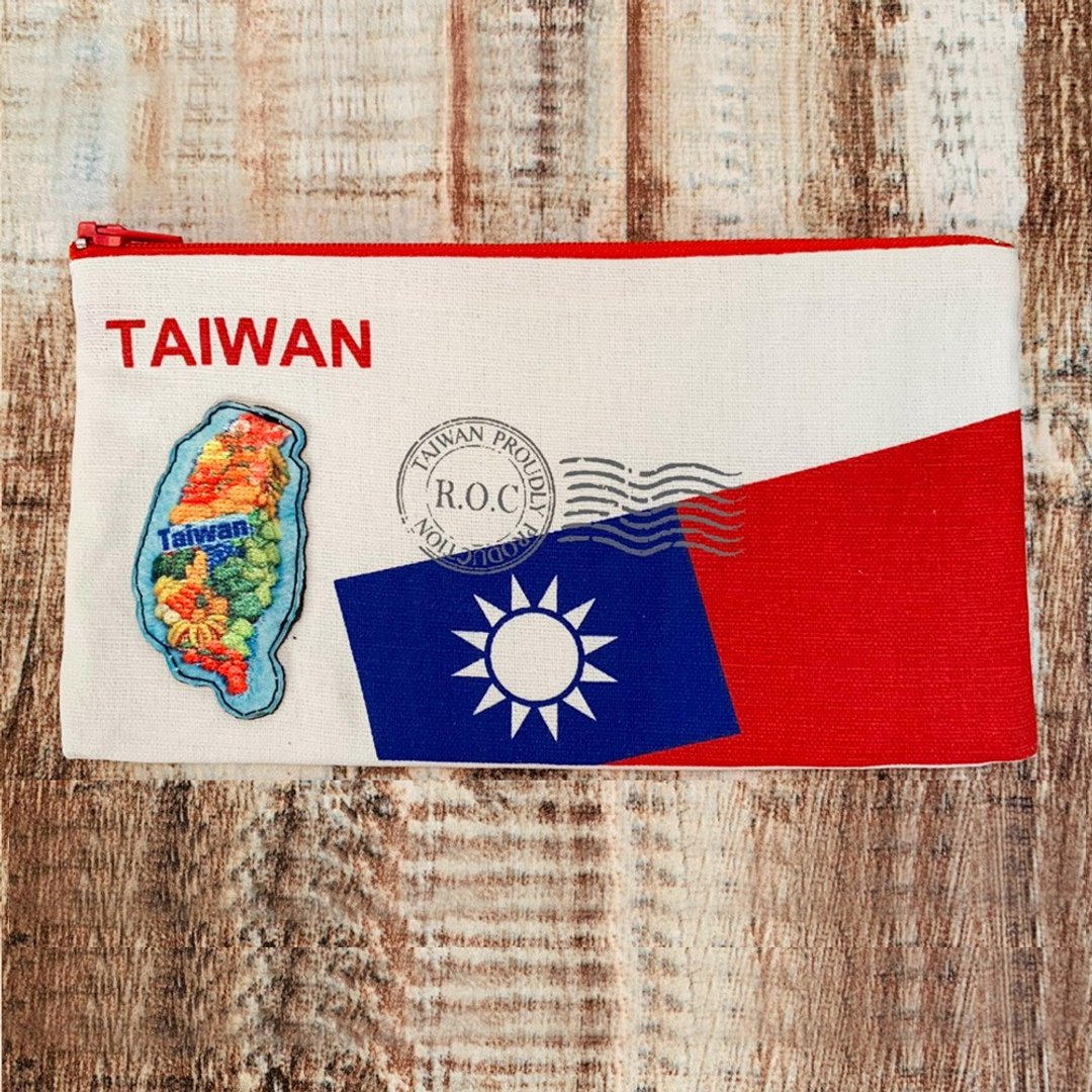 JB Design 我爱台湾刺绣笔袋-水果台湾 - 铅笔盒/笔袋 - 其他人造纤维 