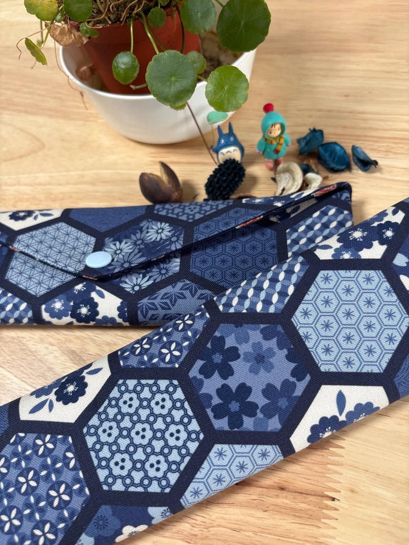 文青风环保纯棉筷袋 猫头鹰的祝福 古风蓝 喜悦 原麻黄 厚实手感 - 收纳用品 - 棉．麻 蓝色