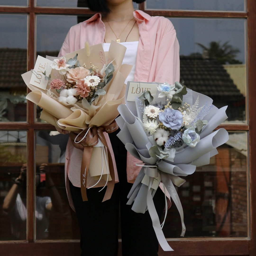 【遇见恒久】浪漫降落永生玫瑰花束 情人节花束 共2款 - 干燥花/捧花 - 植物．花 