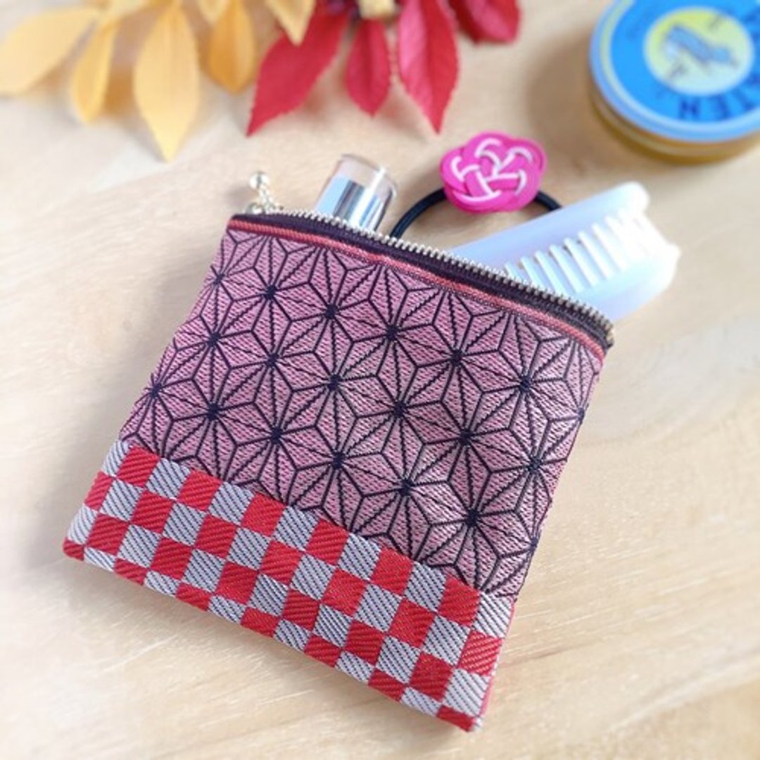 Pouch [hemp leaf and checkered] Tatami-rimmed sanitary case - 化妆包/杂物包 - 其他材质 粉红色