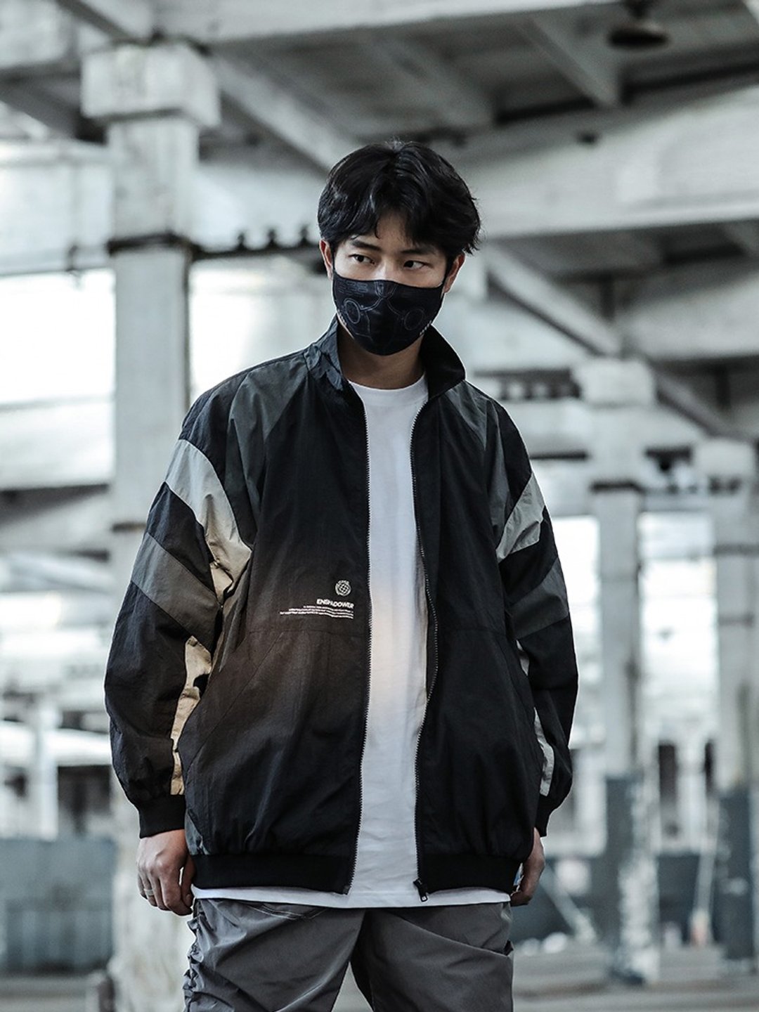 拼色运动外套 宽松撞色立领休闲校服夹克 - 男装外套 - 其他材质 黑色