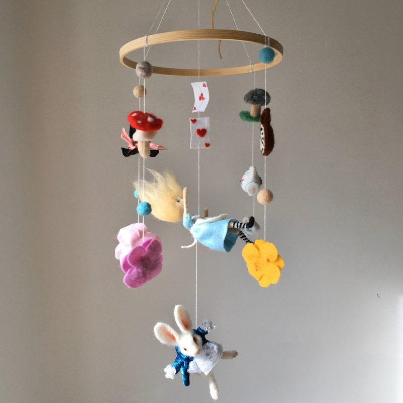 Alice in wonderland, Girl baby mobile, Baby crib mobile, Alice gift, Fairytale n - 玩具/玩偶 - 羊毛 多色