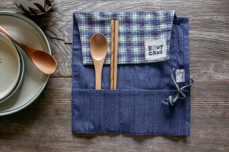 Brut Cake 纯手工纺织古布卷轴式环保餐具袋 (5) - 筷子/筷架 - 棉．麻 