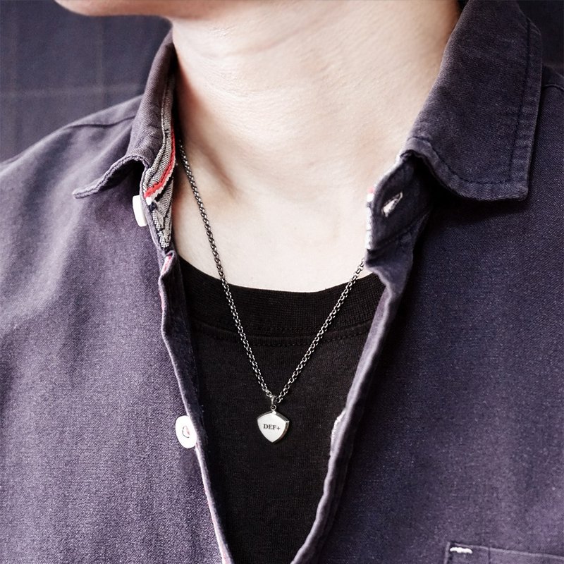 可刻字 盾牌银砖项链 925纯银 男生饰品 定制化银饰 礼物订制 - 项链 - 纯银 银色