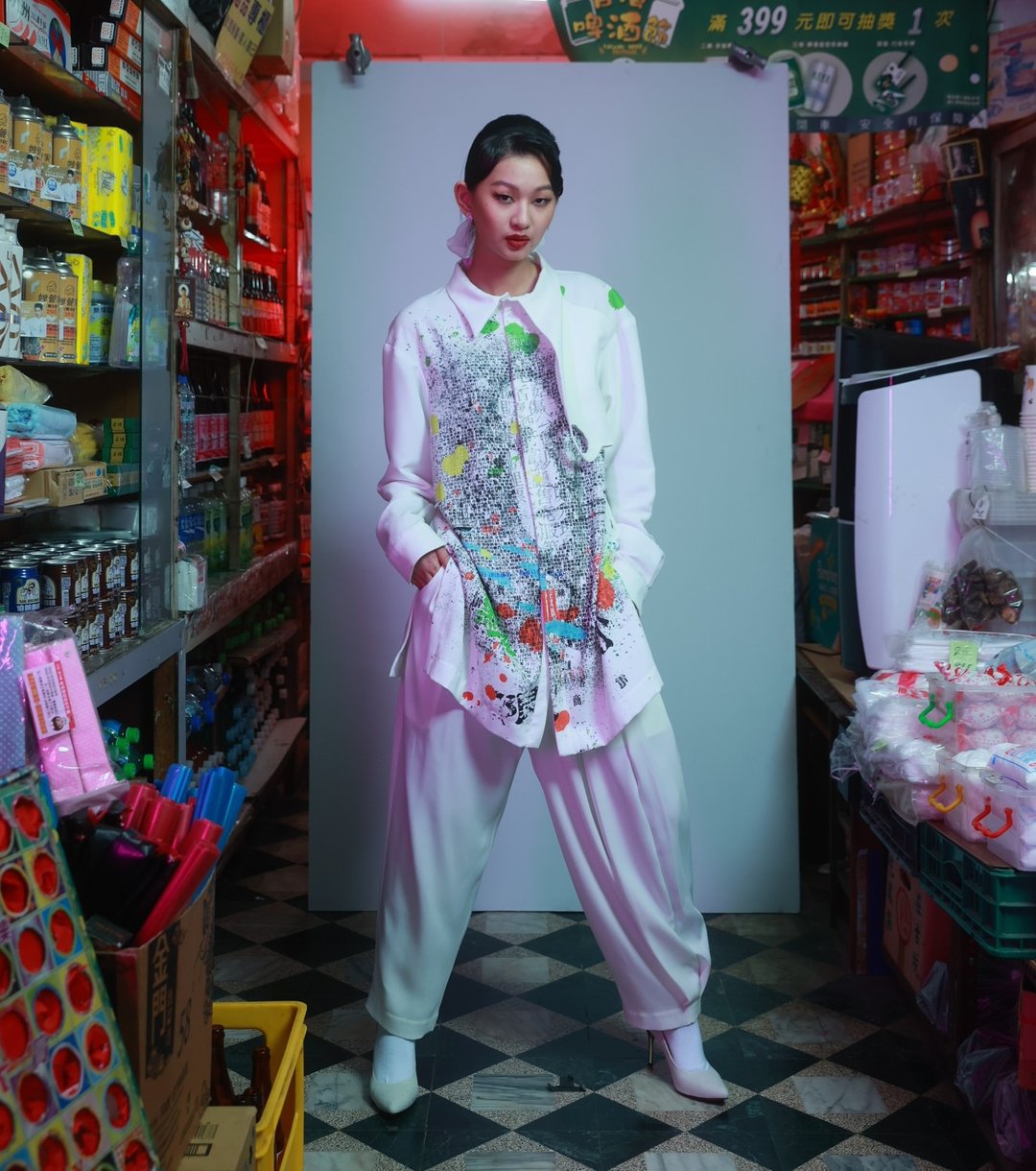 前挡片Grunge印花衬衫 - 女装衬衫 - 聚酯纤维 白色