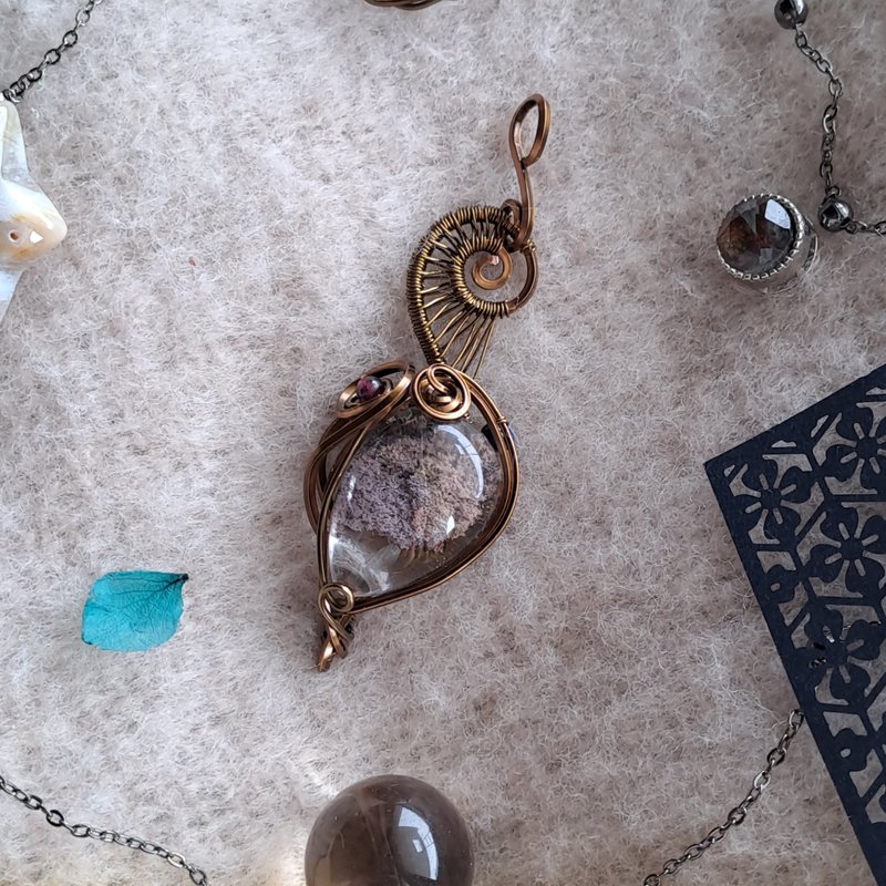 【山眠】曲线练习 幽灵水晶坠饰 - 项链 - 水晶 灰色