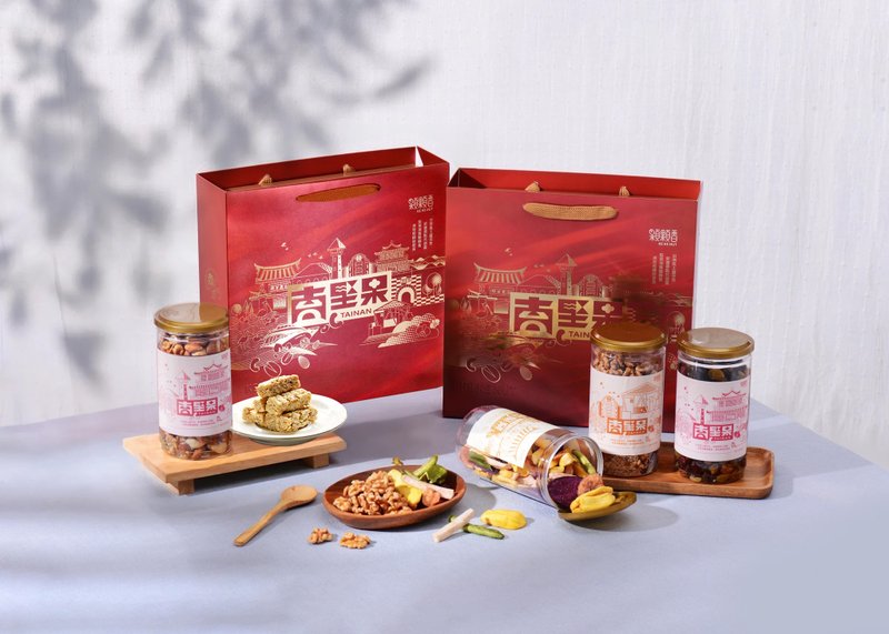 【台南坚果礼盒】文青款-蔬果脆片+玩莓五坚果 - 水果干 - 新鲜食材 
