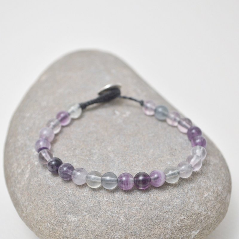 编绳系列- 黑色麻线·莹石·手工纯锡扣·麻绳编织手环 - 手链/手环 - 棉．麻 多色