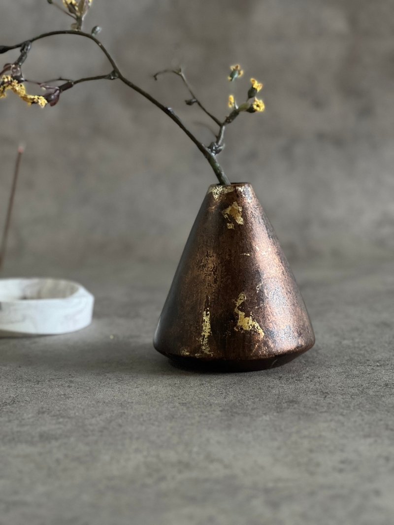 花器/桌上型摆件/玫瑰金银箔/陶瓷/圣诞礼物/植物 - 花瓶/陶器 - 陶 