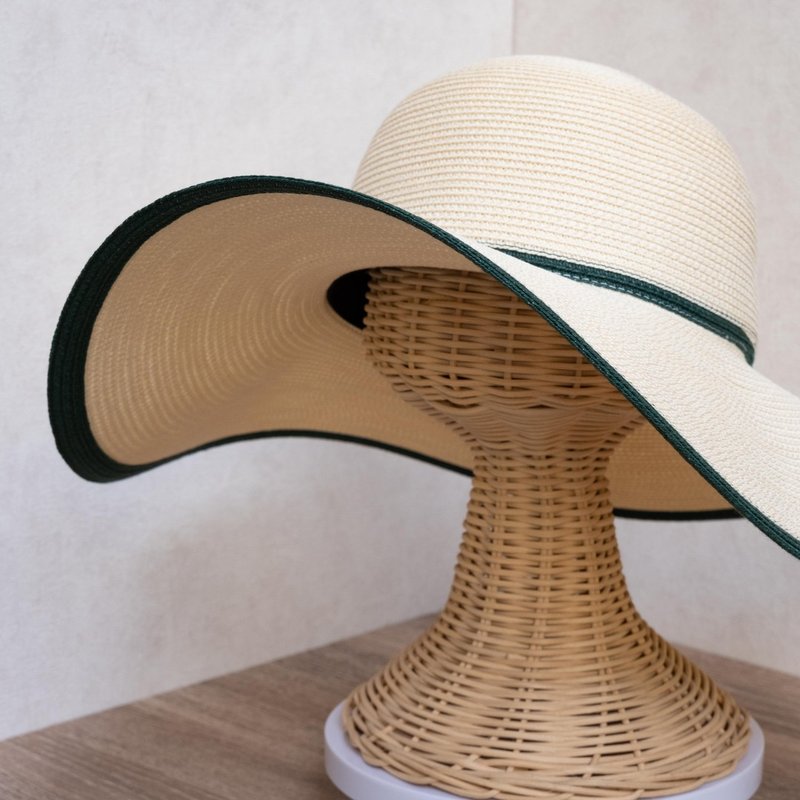 【台湾制】浪漫大海滩帽 米白色 纸编帽 可水洗 - 帽子 - 纸 白色