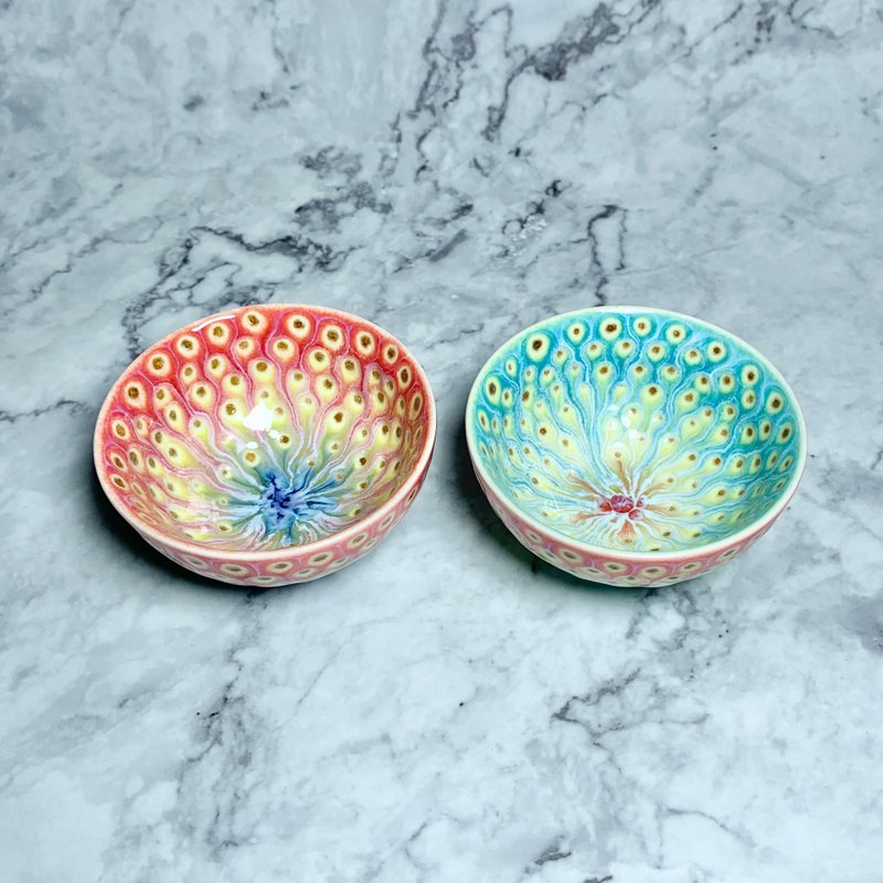 孔雀开屏 品茗对杯 80ml 邱毓宁 莺歌烧 A2-04 - 茶具/茶杯 - 瓷 多色