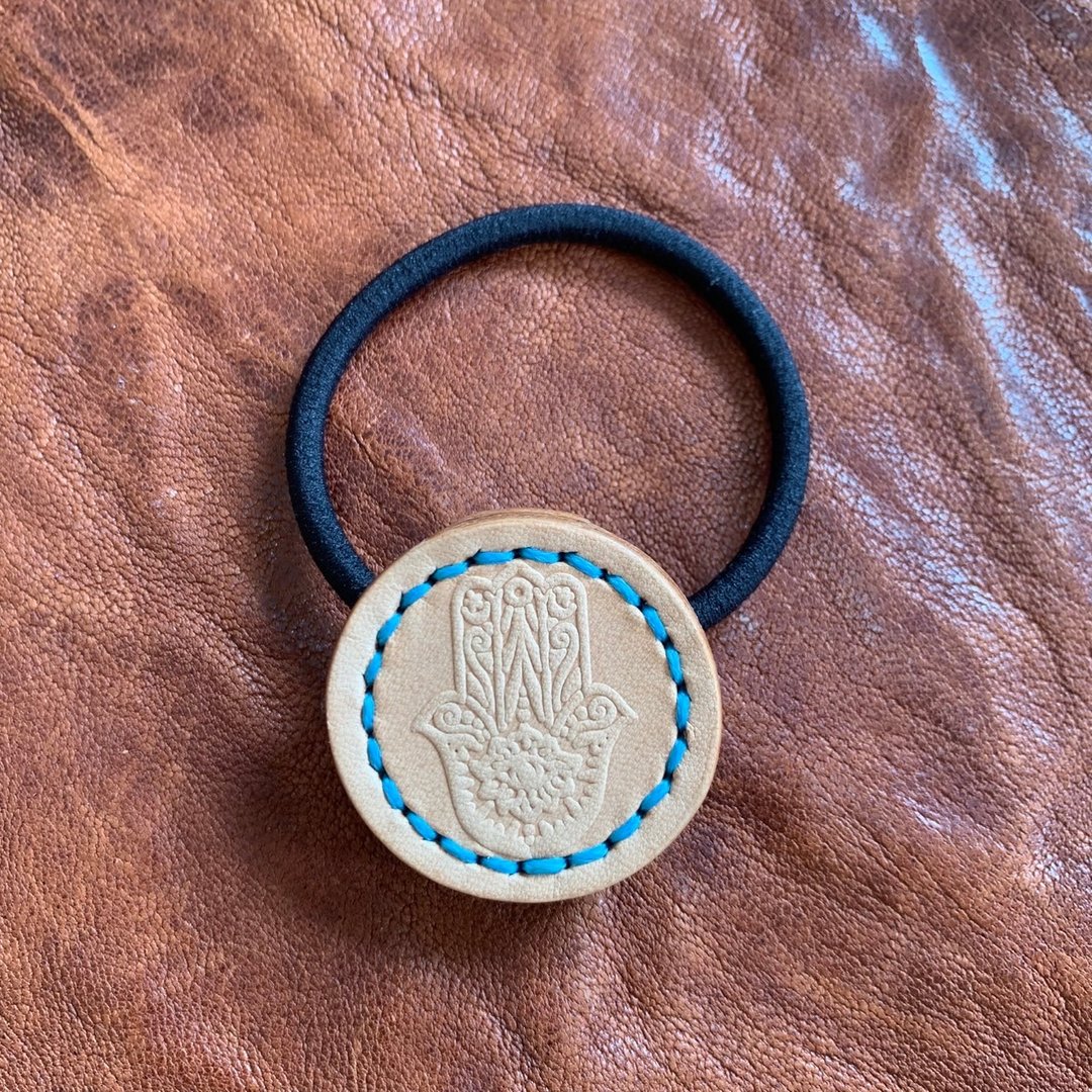 -Hamsa- 皮革发圈 天蓝色 - 发饰 - 真皮 蓝色