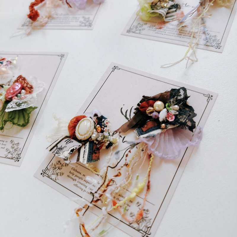 A little French 不对称耳环 - 藏蓝/紫 - 耳环/耳夹 - 其他材质 蓝色