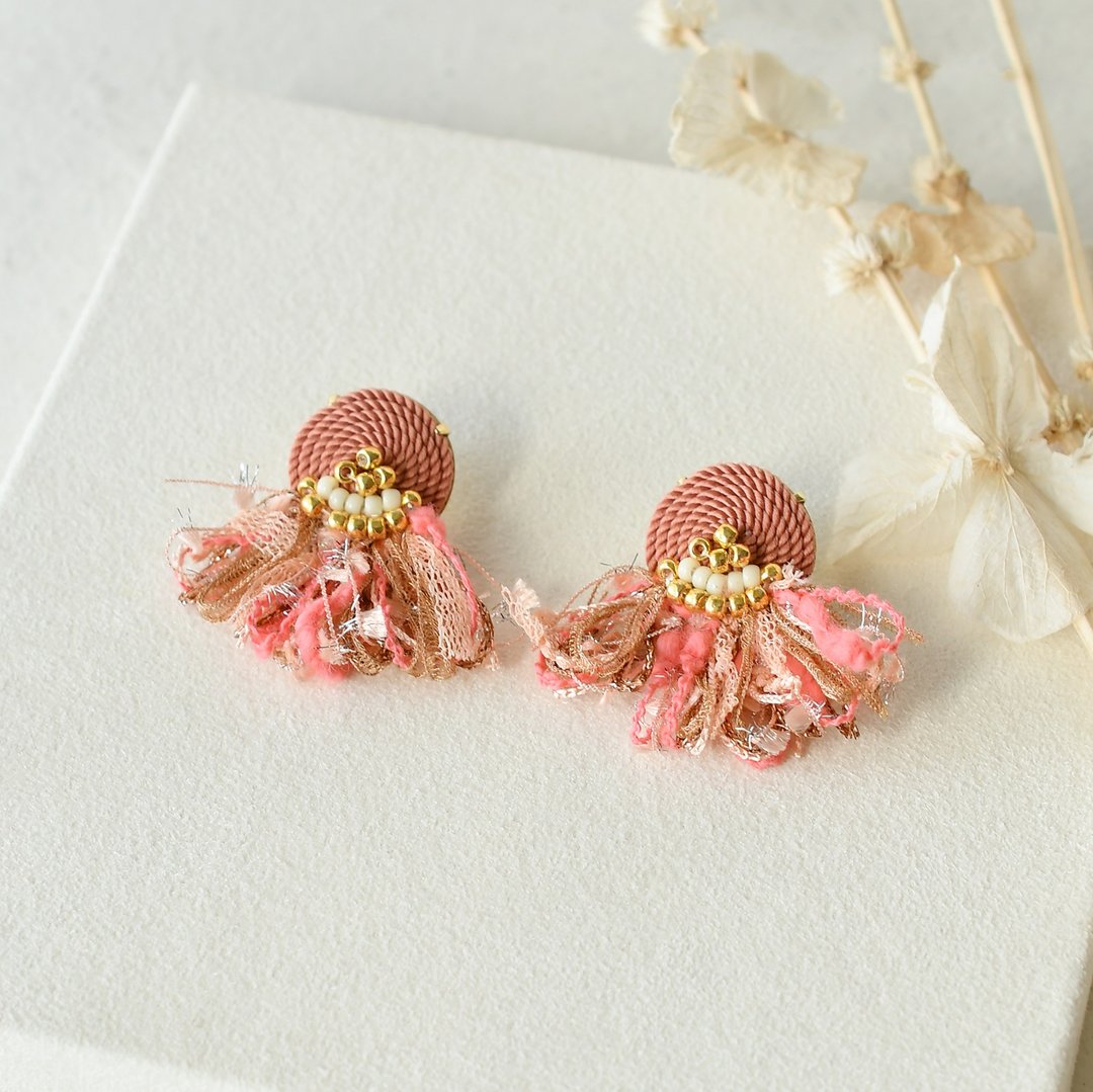 耳夹 / String tassel earrings / Coral Pink - 耳环/耳夹 - 其他材质 粉红色