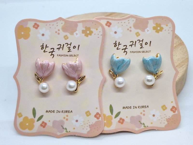 郁金香淡水珍珠防敏耳针 - 耳环/耳夹 - 珍珠 