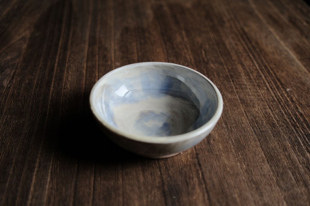 白层・琉璃海・夏季午后的苏打水・小碗 - 碗 - 陶 多色