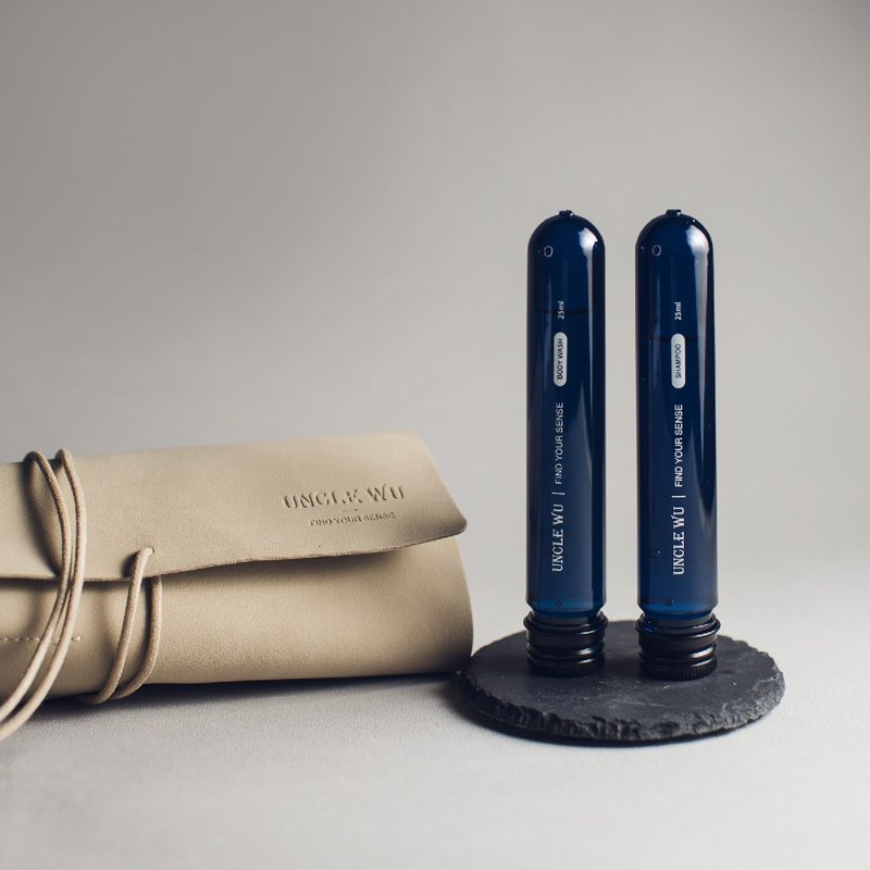 【UncleWu】沐浴轻旅行组合 | 沐浴乳25ml+洗发精25ml+收纳袋 - 沐浴用品 - 塑料 蓝色