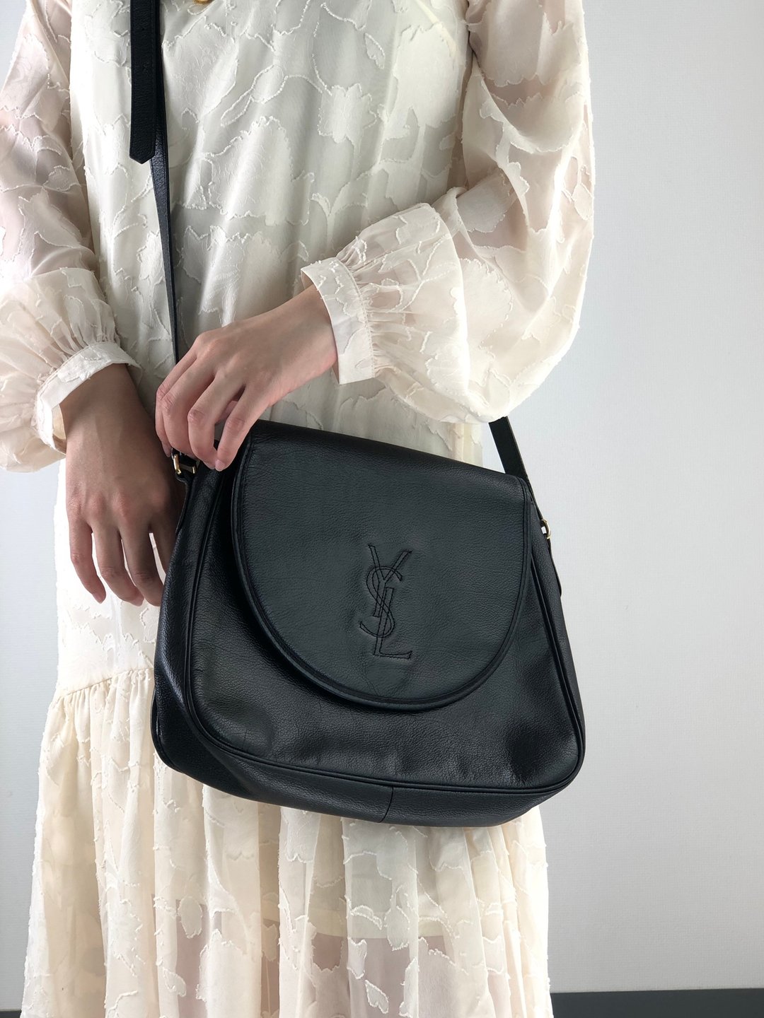 【日本直送，名牌二手包装】Yves Saint Laurent 单肩包黑YSL 缝线皮革 gscvrw - 侧背包/斜挎包 - 真皮 黑色