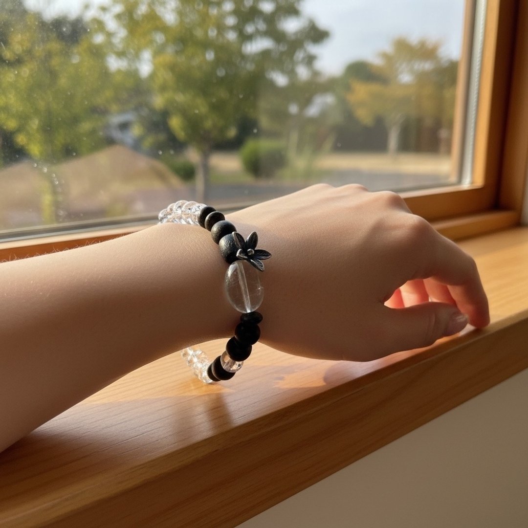 沉香水晶设计款手錬 - 手链/手环 - 水晶 白色