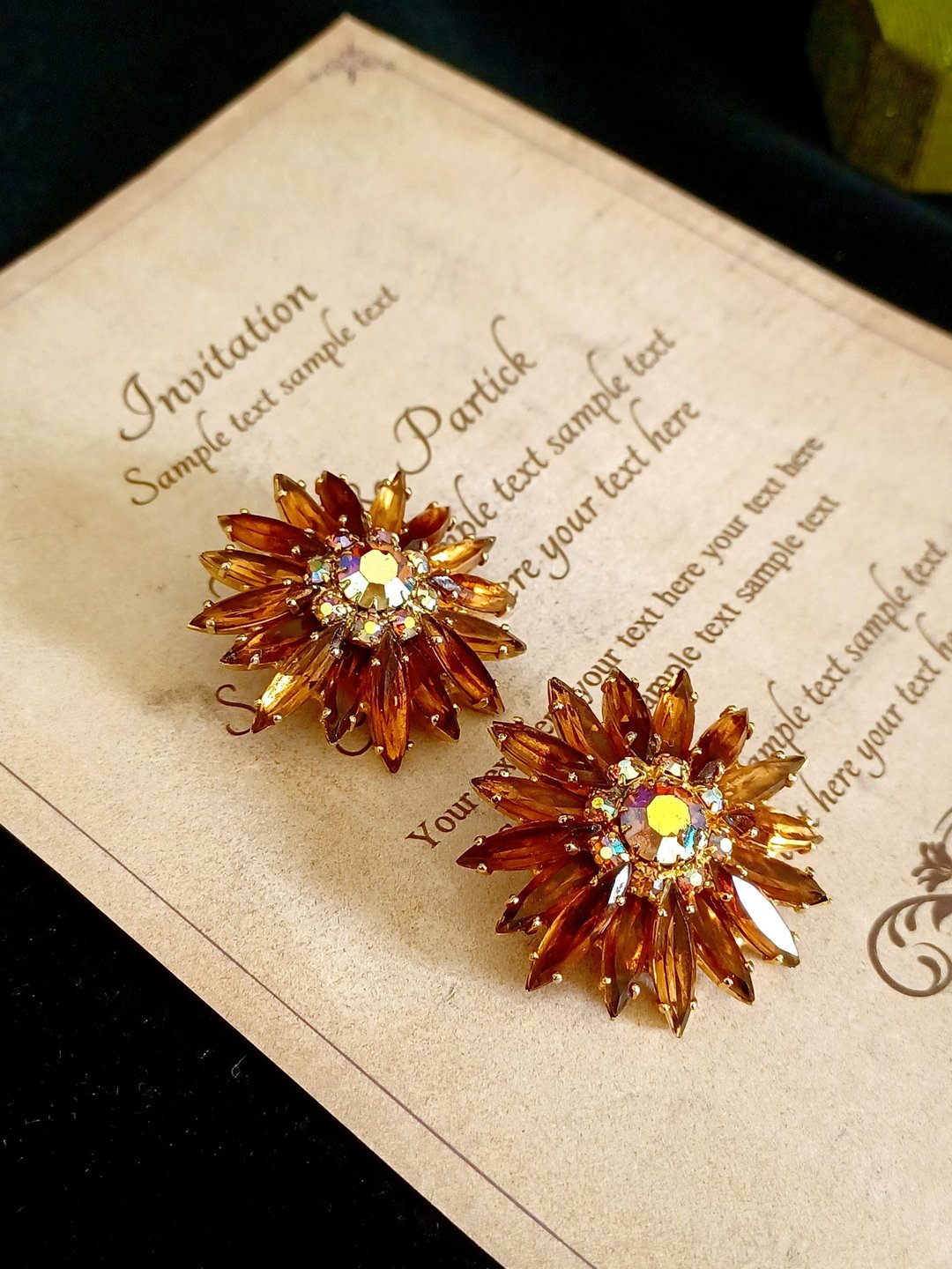 vintage jewelry  艳丽琥珀色莱茵太阳花 夹式耳环 - 耳环/耳夹 - 其他金属 