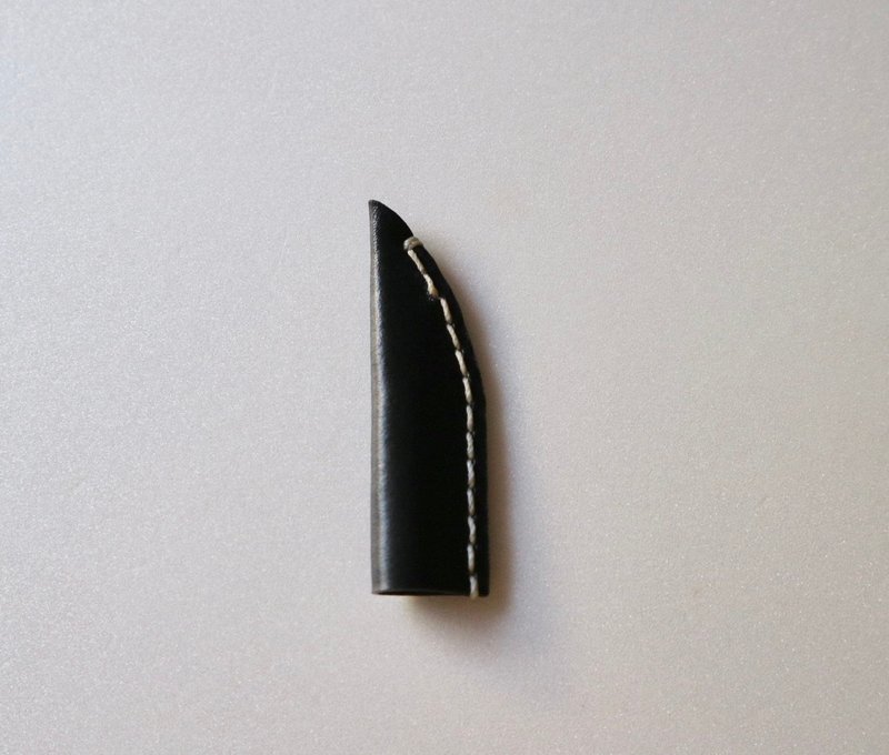 植鞣牛皮铅笔套/指甲刀套 黑色 - 铅笔盒/笔袋 - 真皮 黑色