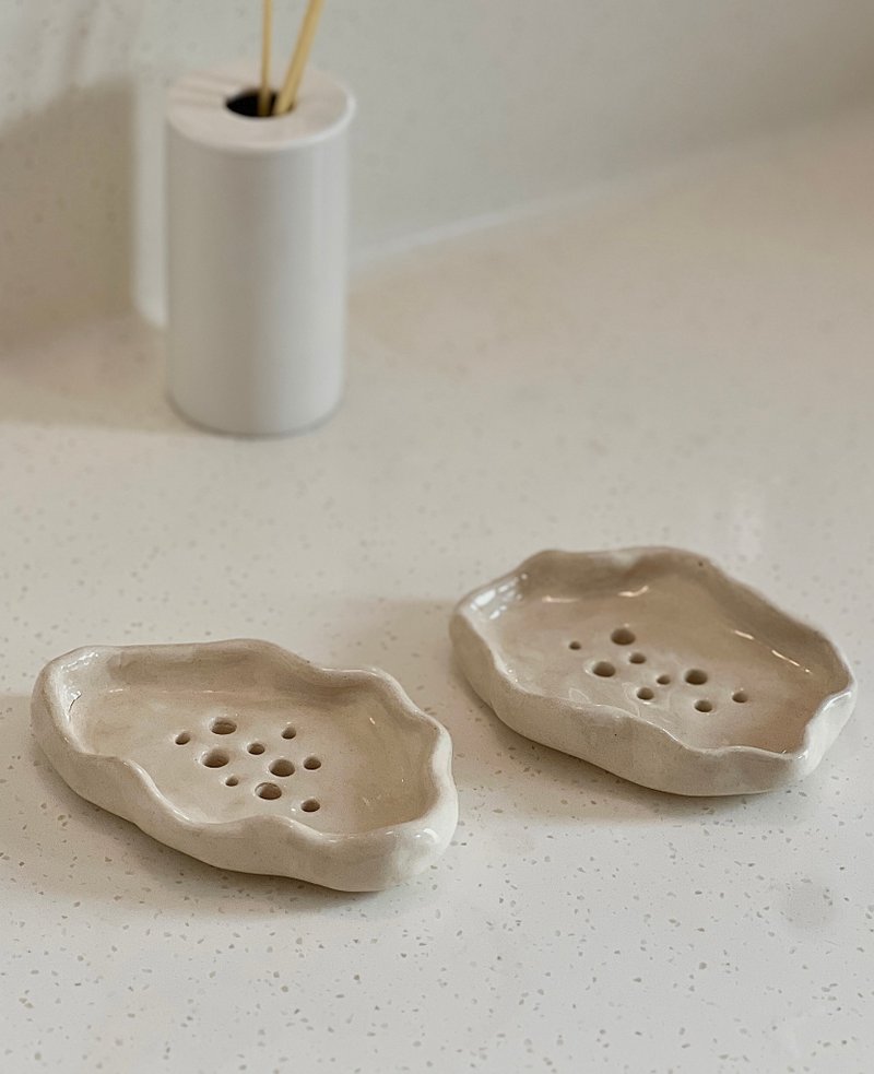 极简 手工陶皂盘 - 卫浴用品 - 陶 白色