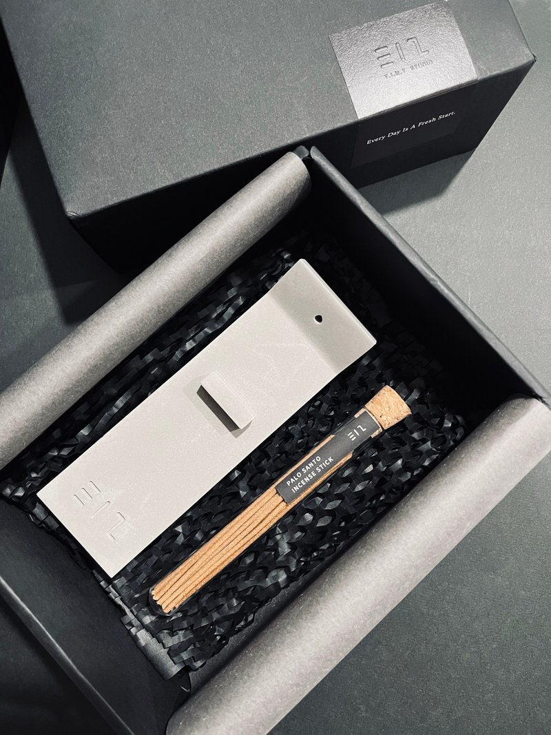 【圣诞送礼首选】水泥薰香座 - 方 x 塔香 / 线香 / 圣 - 香薰/精油/线香 - 水泥 