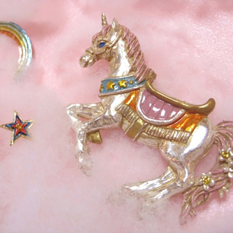 Unicorn Brooch Unicorn Brooch / Pin Brooch PB048 - 胸针 - 其他金属 粉红色