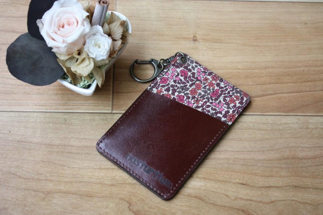 Pass Case Brown of cow leather and Liberty print - 证件套/卡套 - 真皮 咖啡色