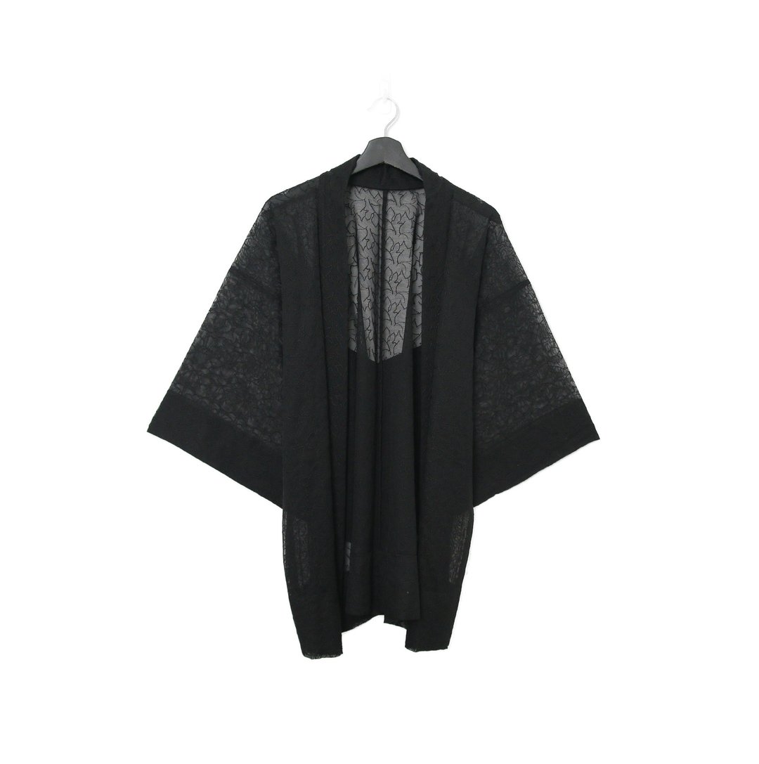 Back to Green-日本带回羽织 黑透肤 枫叶 kt-01/vintage kimono - 女装休闲/机能外套 - 丝．绢 