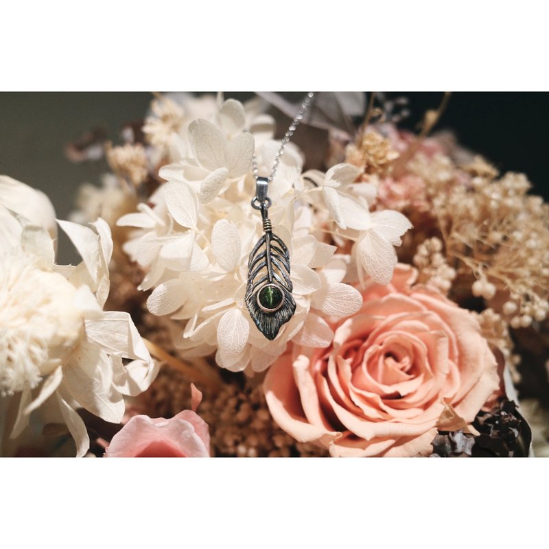 莓饰(现货+订制)/孔雀羽毛 矿石 宝石 吊坠  项链 S925银 银饰 - 项链 - 纯银 